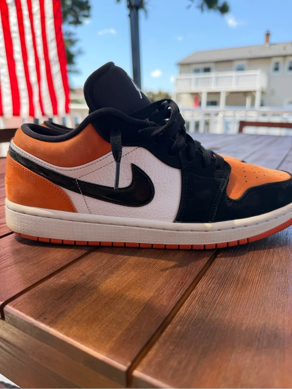 Jordan 1 low shattered backboard